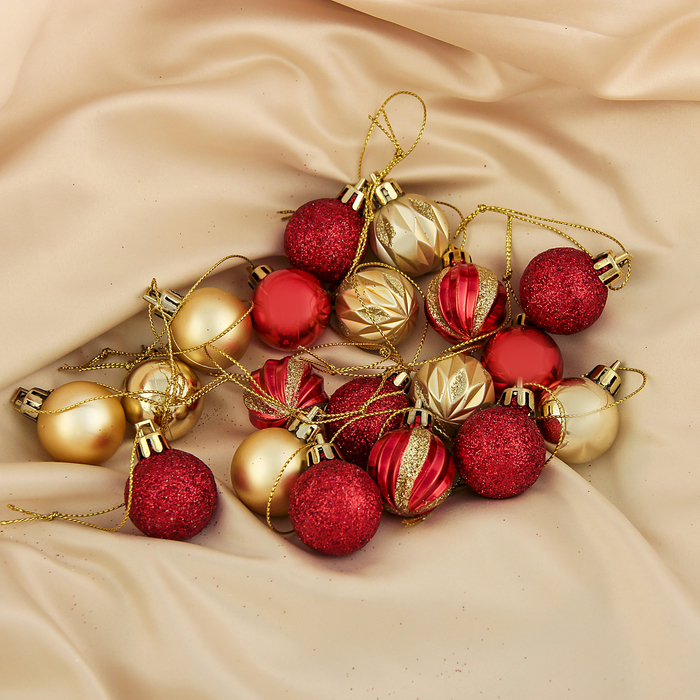 Набор шаров пластик d-3 см 19 шт "Малышки" звезда микс