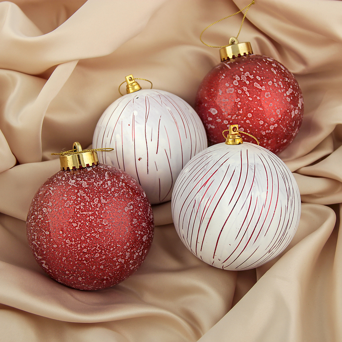 Набор шаров пластик d-8 см 4 шт "Бесконечность" винтаж бело-красный