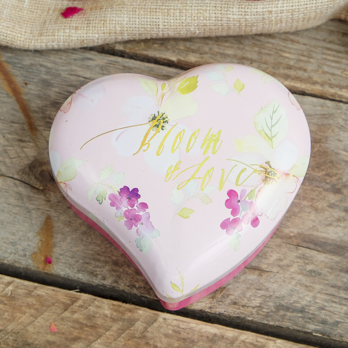 Шкатулка металл сердце "Акварельные цветы" 4х9х9,5 см