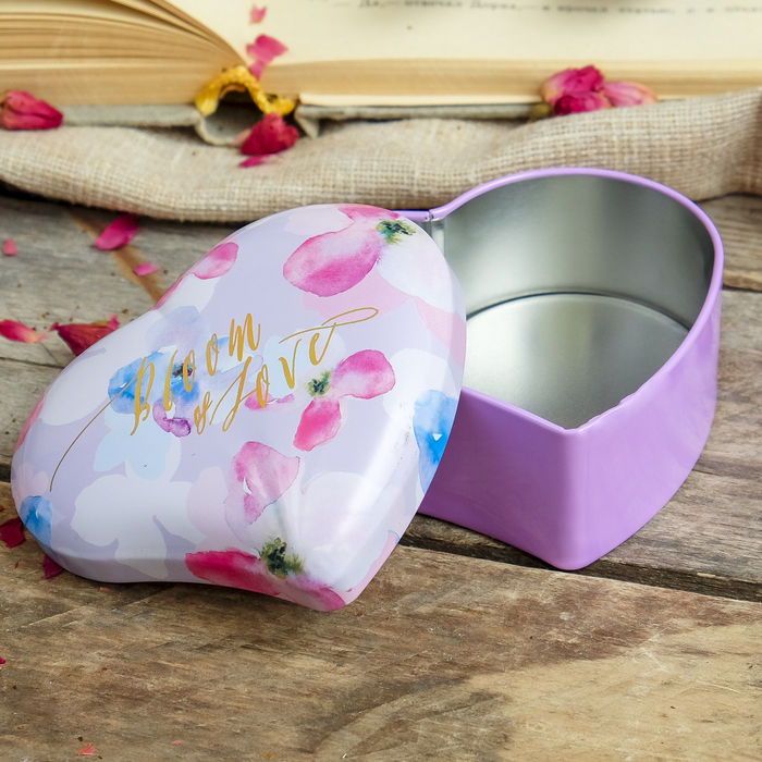 Шкатулка металл сердце "Акварельные лепестки" 4х9х9,5 см