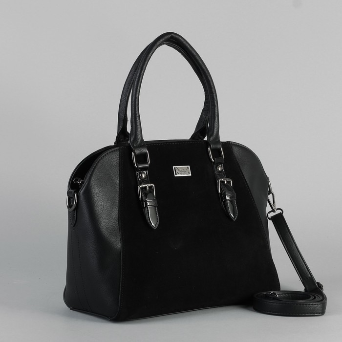 Сумка женская, отдел с перегородкой на молнии, наружный карман, длинный ремень, цвет чёрный