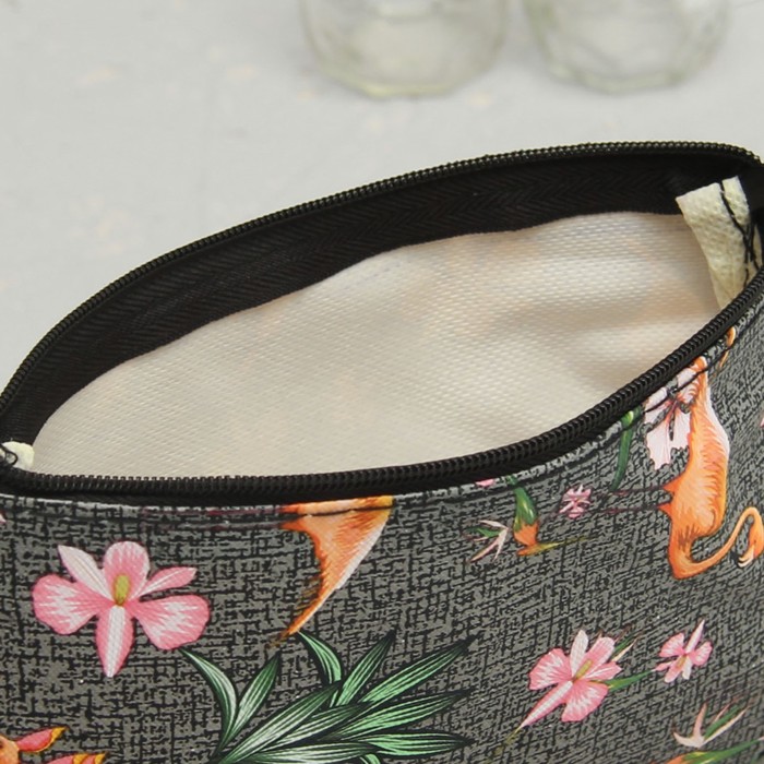 Косметичка простая «Фламинго в саду» , отдел на молнии, цвет серый