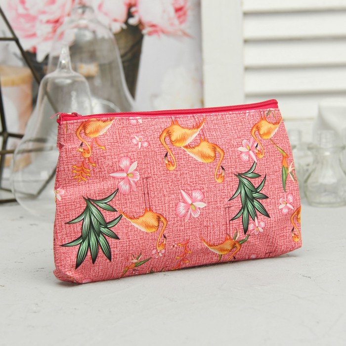 Косметичка простая «Фламинго в саду» , отдел на молнии, цвет малиновый