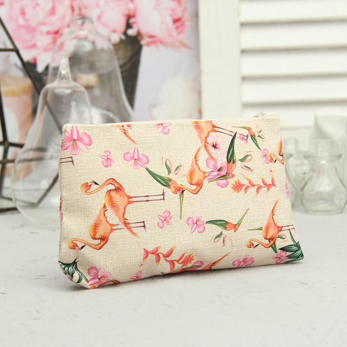 Косметичка простая «Фламинго в саду» , отдел на молнии, бежевый
