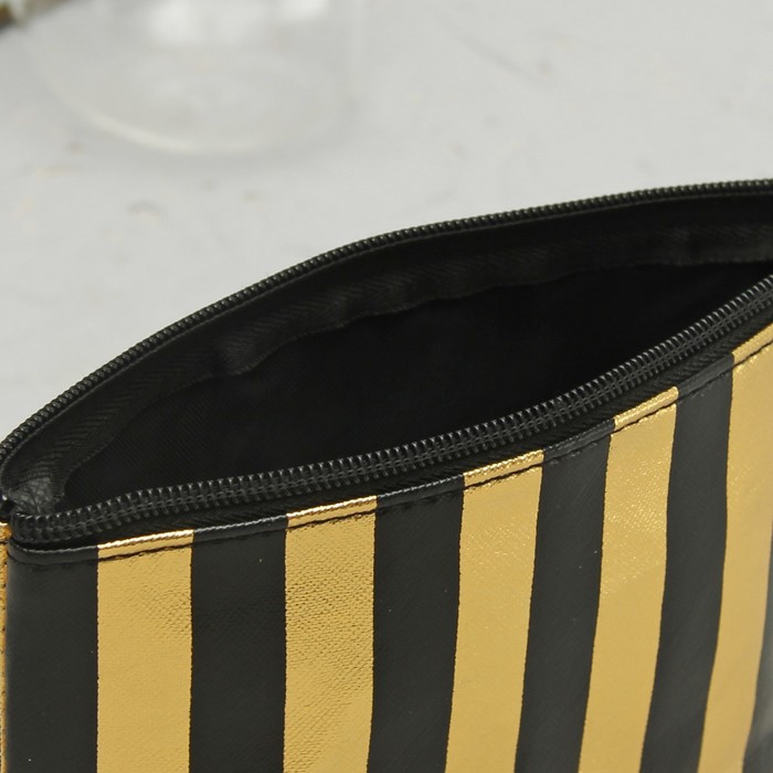 Набор косметичек 2 в 1, отдел на молнии, цвет чёрный/золотой