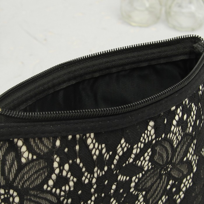 Набор косметичек 2 в 1 «Кружева» , отдел на молнии, цвет чёрный