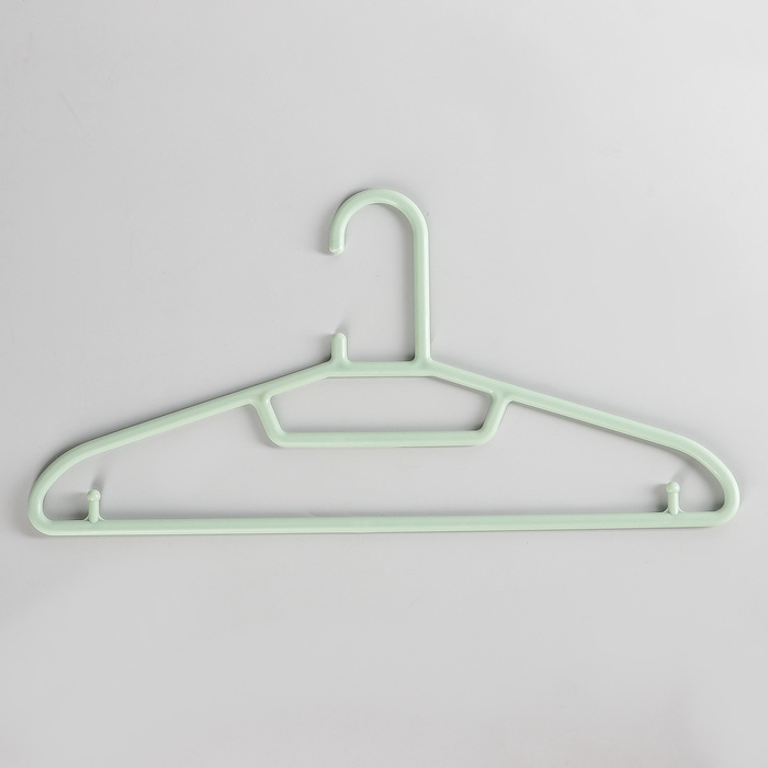 Вешалка-плечики, цвет зелёный