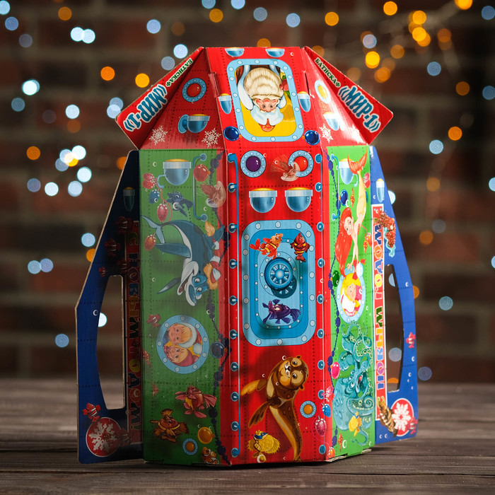 Подарочная коробка "Погружение в праздник", 31,3 х 29,5 х 10 см