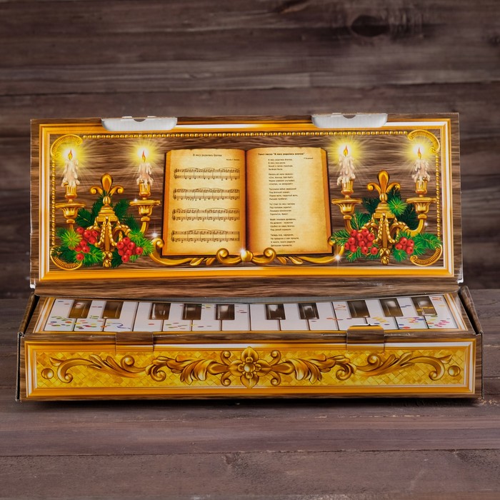 Подарочная коробка "Пианино с черно-белыми клавишами", 40 х 16 x 6,2 см