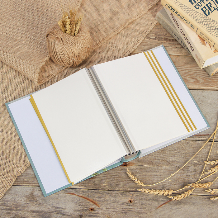 Фотоальбом магнитный 20 листов "Башня и цветы" в коробке МИКС 26,5х20,5х5,5 см