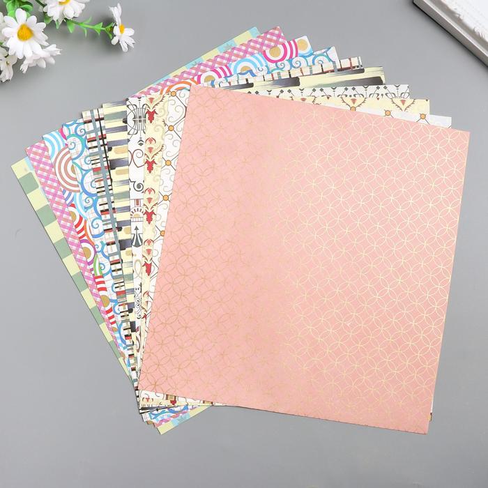 Бумага 1-сторонняя с золотым тиснением "Геометрия"набор 50 лист., пл-сть 80 гр 24,5х23 см