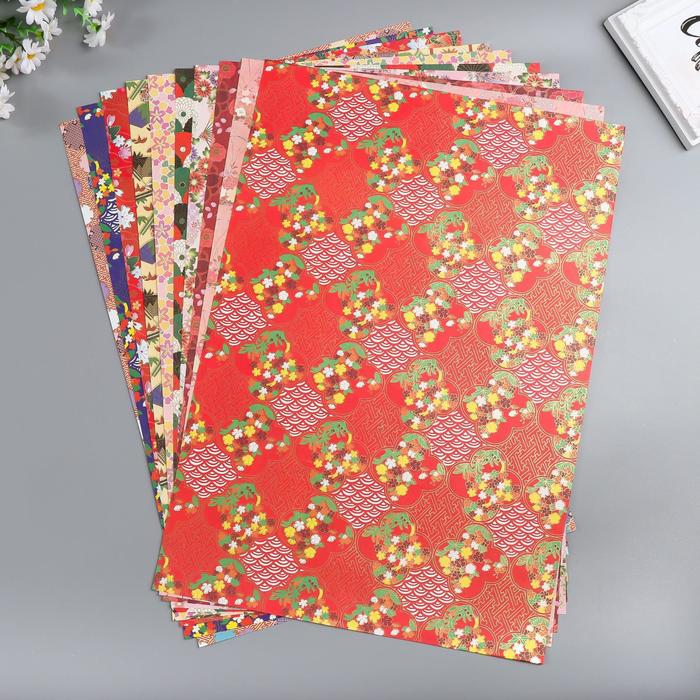 Бумага 1-сторонняя с золотым тиснением "Полянка"набор 50 лист.,плотность 80 гр 49,5х34,5 см