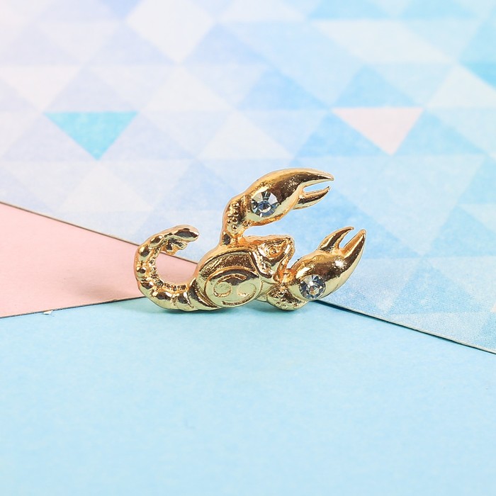 Брошь металлическая гороскоп "Рак"