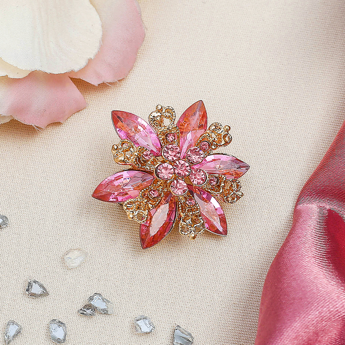 Брошь "Цветы кристальные", форма МИКС, цвет МИКС