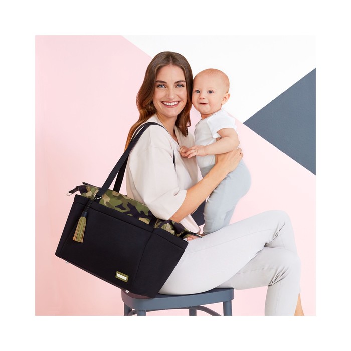 Сумка для мамы с аксессуарами Skip Hop