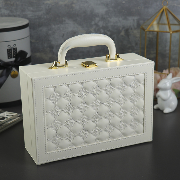 Шкатулка кожзам для украшений чемодан "Крупная клетка" белая 9х25х17,3 см