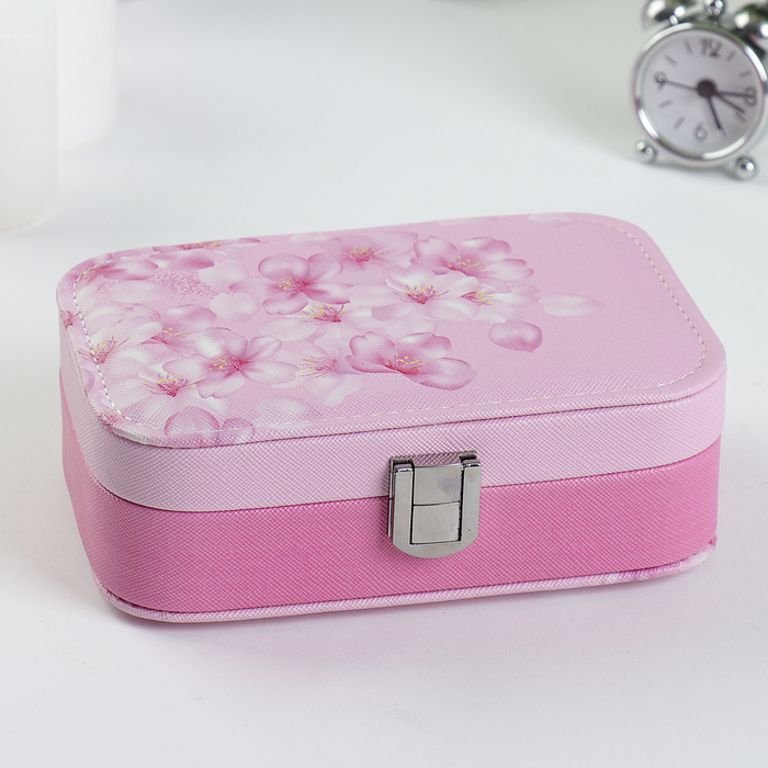 Шкатулка кожзам для украшений "Розовые цветы на розовом" 5х15х10 см