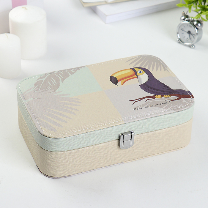 Шкатулка кожзам под часы 1 отделение и бижутерию "Тукан" 7х22х14,5 см