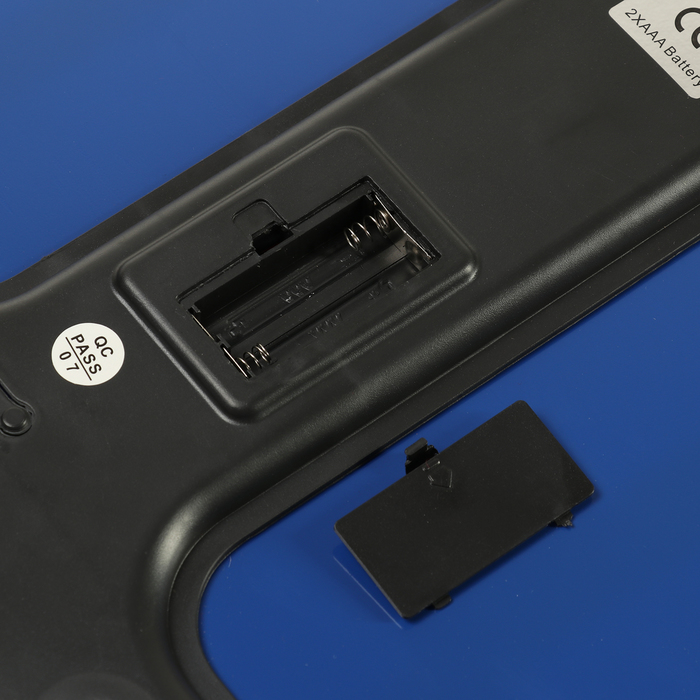 Весы напольные LuazON LVE-20, электронные, диагностические, до 180 кг, голубые