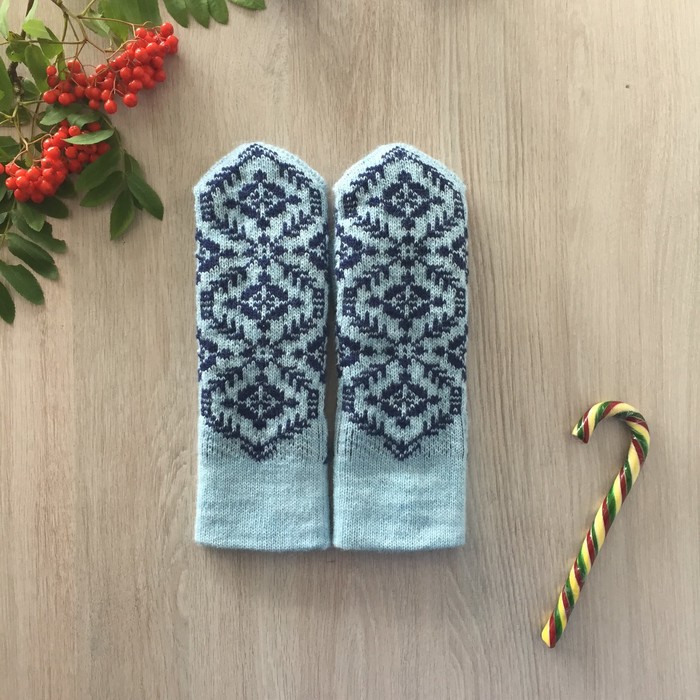 Варежки женские М22 цвет голубой, р-р 18