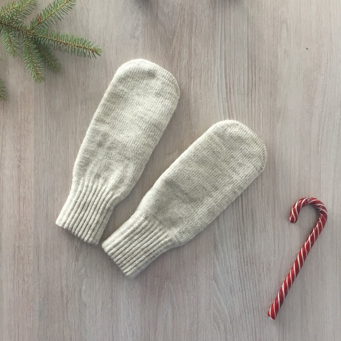 Варежки женские МР06 цвет молочный, р-р 18