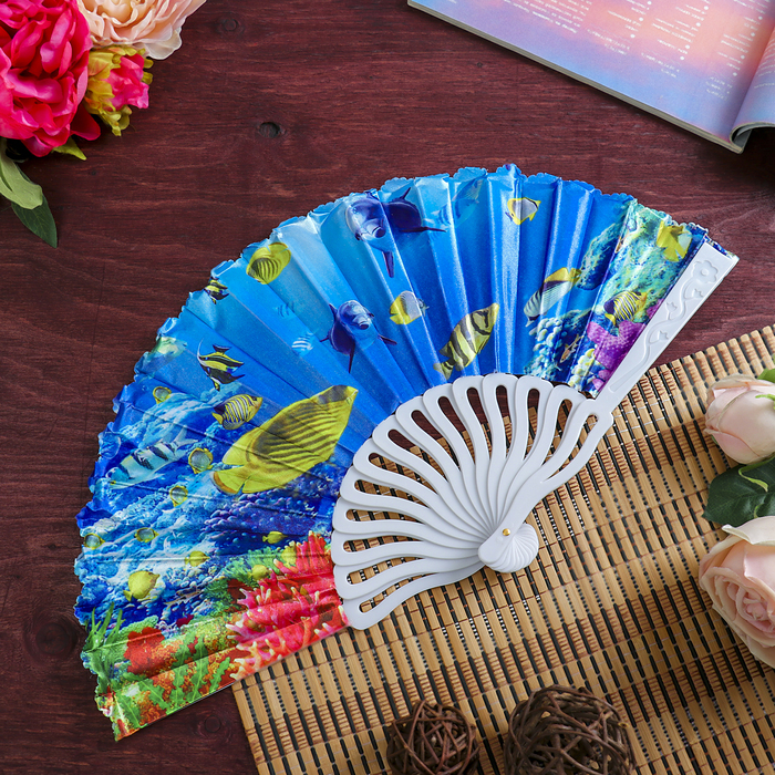 Веер пластик, текстиль "Подводный мир" изгиб 23 см