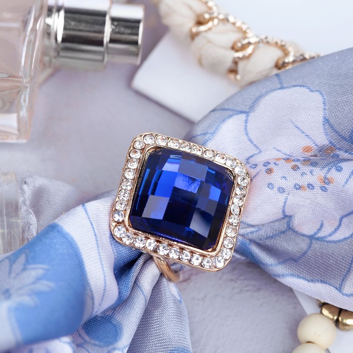 Кольцо для платка "Кристалл" ромб, цвет сине-белый в золоте