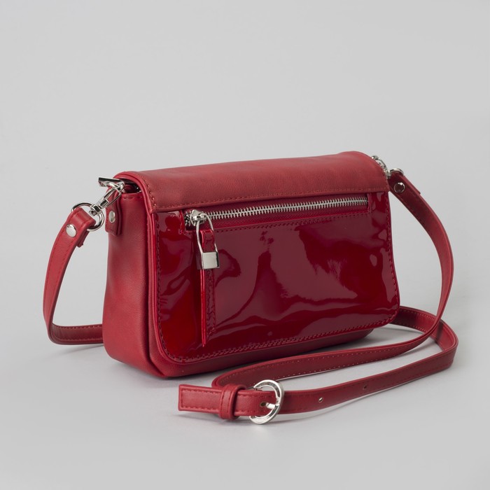 Сумка женская, отдел на молнии, длинный ремень, цвет красный