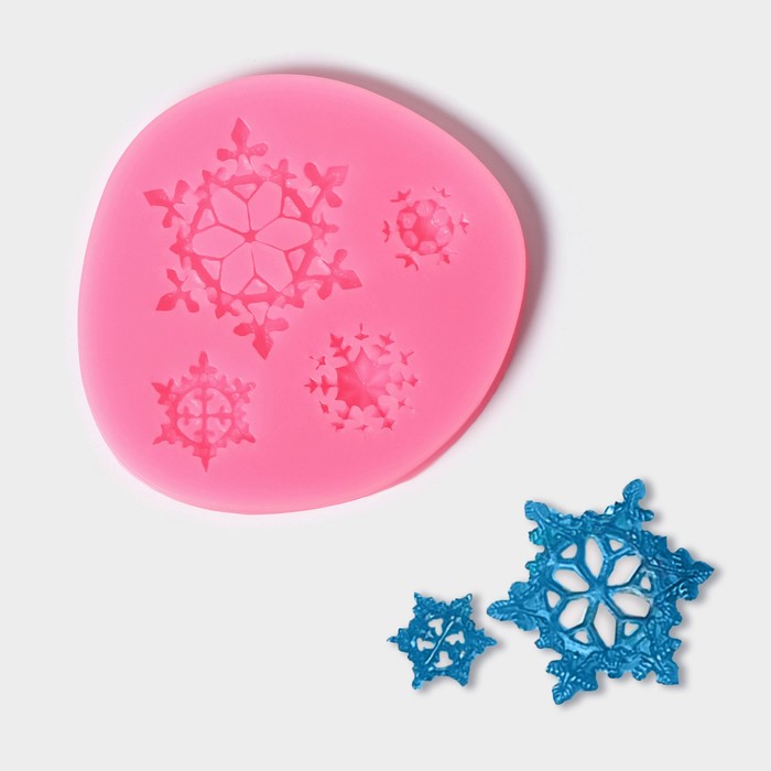 Силиконовый молд «Четыре снежинки», 8×8 см, цвет розовый молд овощной микс d 8 см цвет розовый