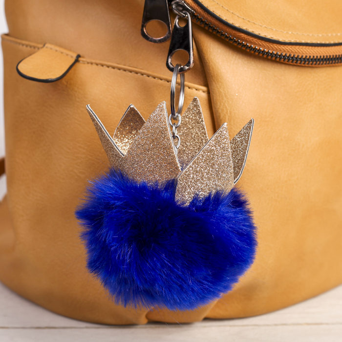 Пушистик на кольце "Шарик с короной" МИКС 12х8х8 см