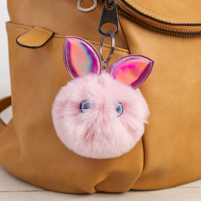 Пушистик на кольце с лакированными ушами МИКС 9,5х7х7 см