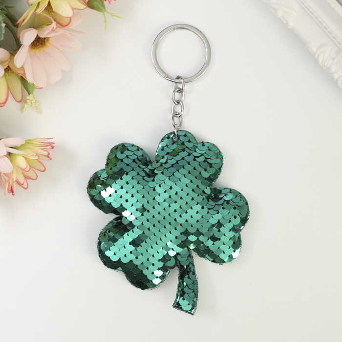 Брелок текстиль пайетки "Клевер" зелёный 9х8 см
