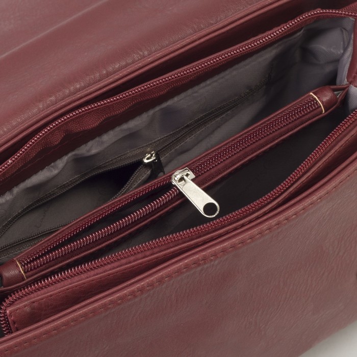 Сумка женская, отдел с перегородкой на молнии, наружный карман, длинный ремень, цвет бордовый