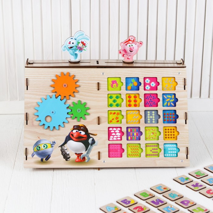 Бизиборд "Идем в школу со Смешариками"