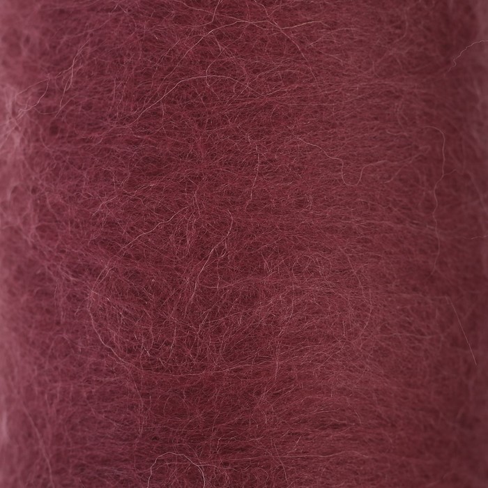 Шерсть для валяния "Кардочес" 100% полутонкая шерсть 200гр (088 брусника)