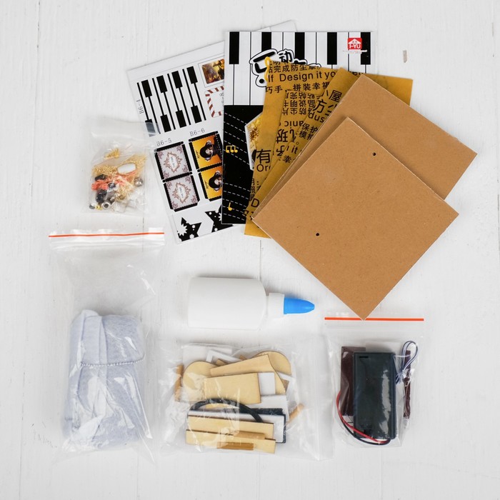 Интерьерный домик - миниатюра, своими руками "Комната в стиле поп-арт" со светом