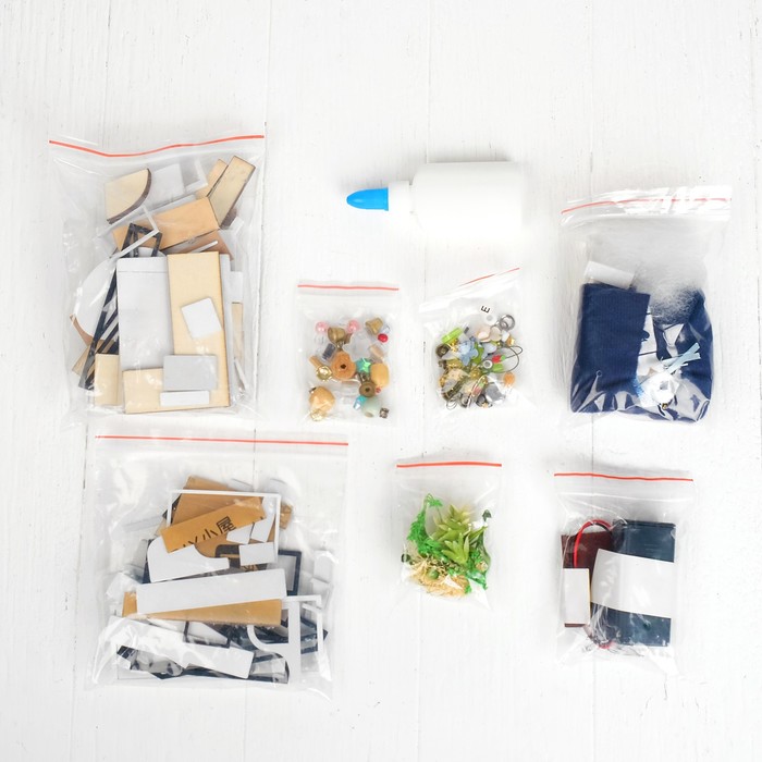 Интерьерный домик - миниатюра, своими руками "Двухуровневая квартира с роялем" со светом