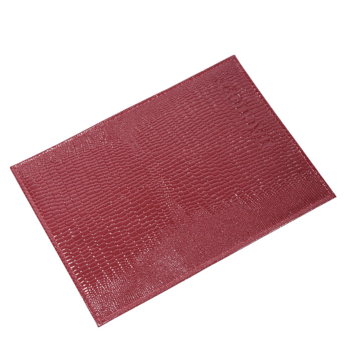 Обложка паспорта, размер 19,4х0,3 см, цвет красный игуана