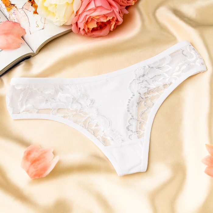 Трусы женские стринги Collorista (кружево), размер 42-44 (XXL), цвет белый