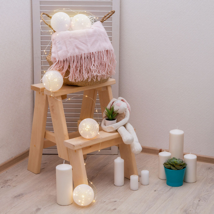 НИТЬ "Шары плетеные" 1,8 м, 6 х10 см, 100 LED-12V, нить белая, адаптер в комп.ТЕПЛ. БЕЛЫЙ