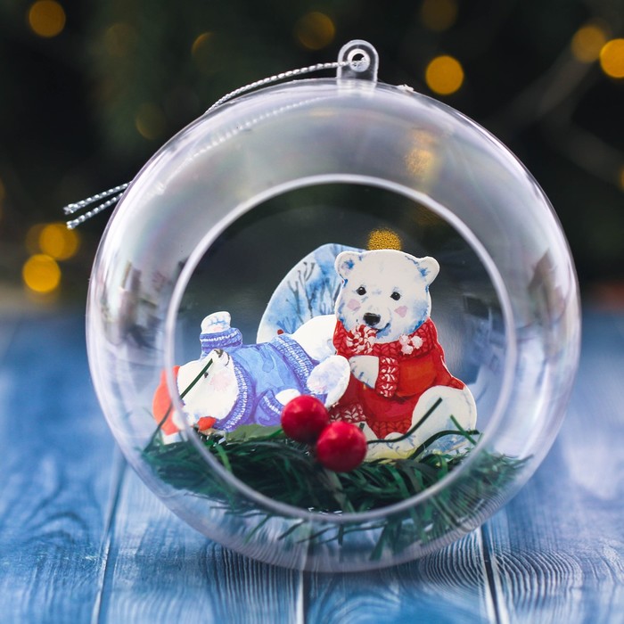 Шар ёлочный с композицией "Мишки", 10 см