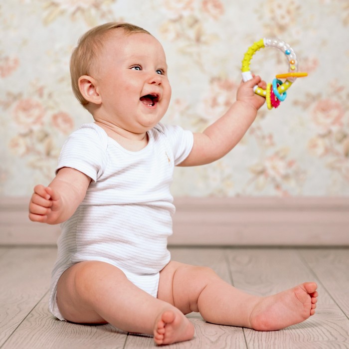 Погремушка-прорезыватель «Звонкое колечко», зеленое