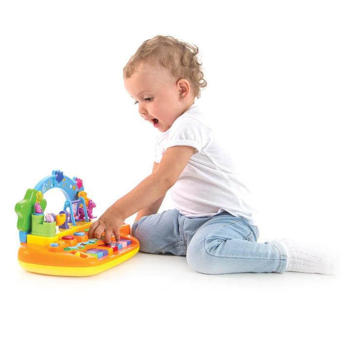 Музыкальный центр «Парк развлечений», 14 мелодий и звуков , животные на каруселях крутятся