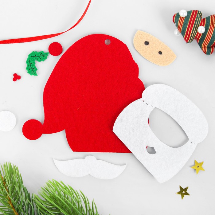 Набор для творчества - создай елочное украшение из фетра "Дед мороз"