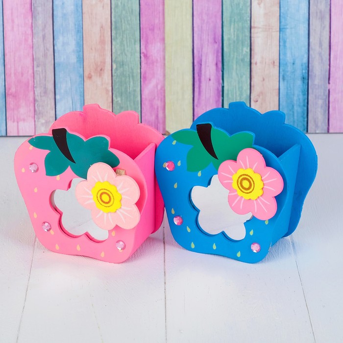 Карандашница "Клубника", МИКС