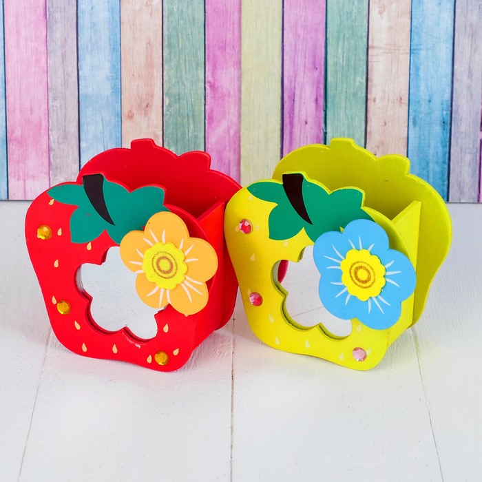 Карандашница "Клубника", МИКС