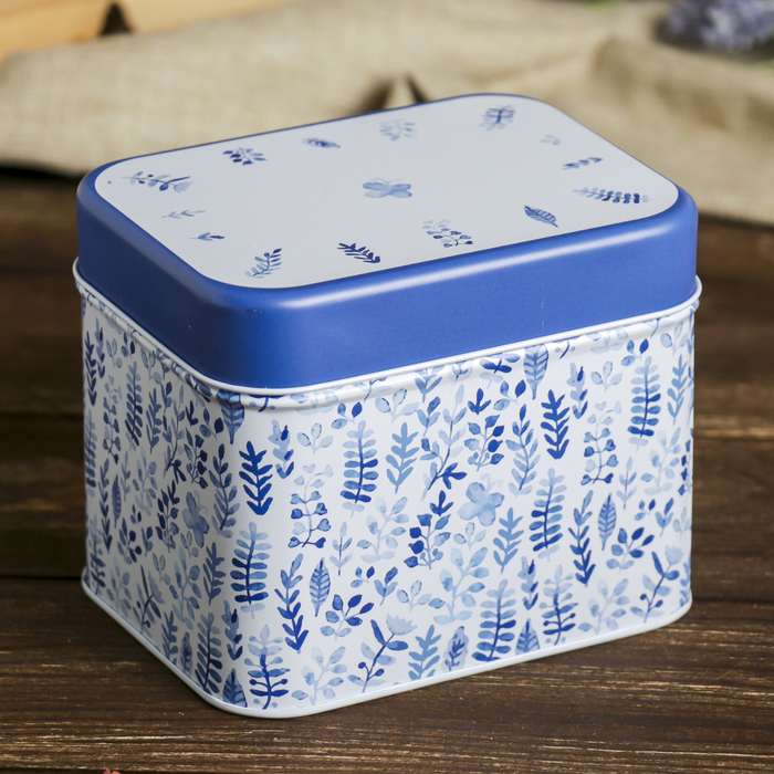 Шкатулка металл прямоугольник "Синие листья" 11х13,5х10,5 см
