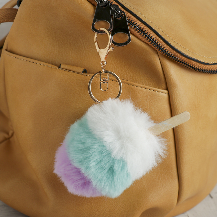 Пушистик на кольце "Эскимо" МИКС 13х7х5 см