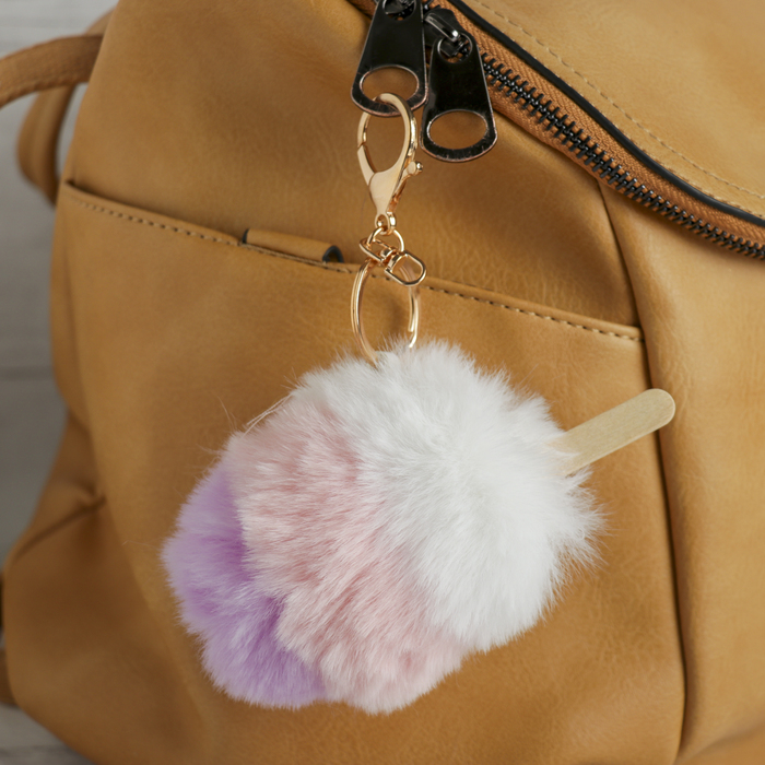 Пушистик на кольце "Эскимо" МИКС 13х7х5 см