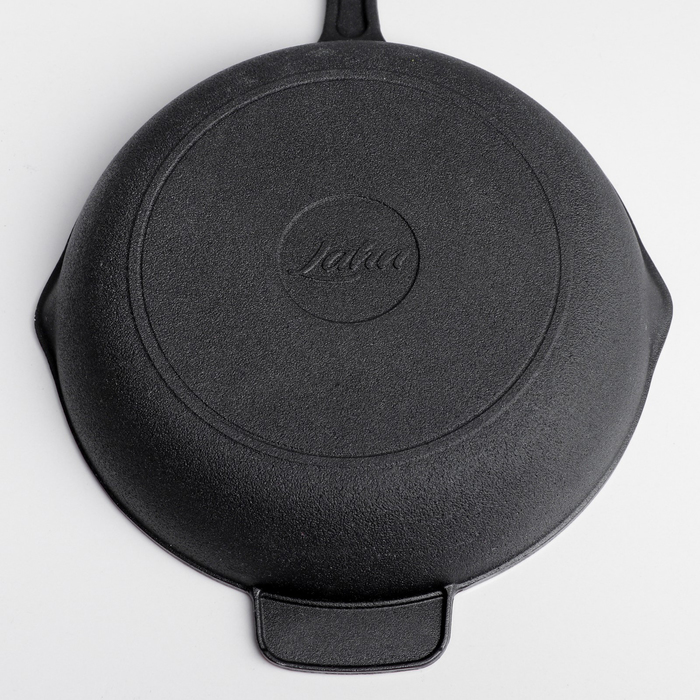 Сковорода чугунная 24x5 см, с двумя сливами